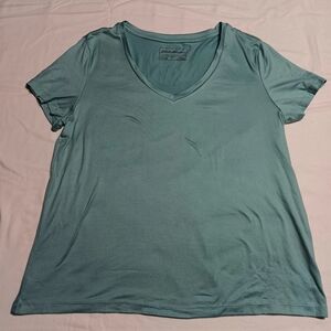 Eddie Bauer Teal V-Neck Sleepwear T-Shirt Soft Material